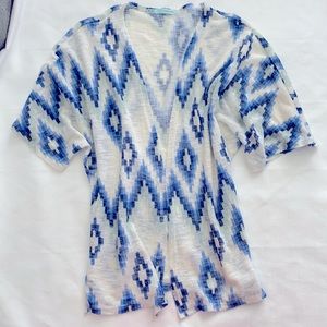 Light weight cardigan